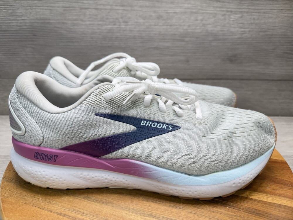 Brooks Ghost 16 Running Shoes White/Grey Walking Sneakers. Womens 10.5 Wide